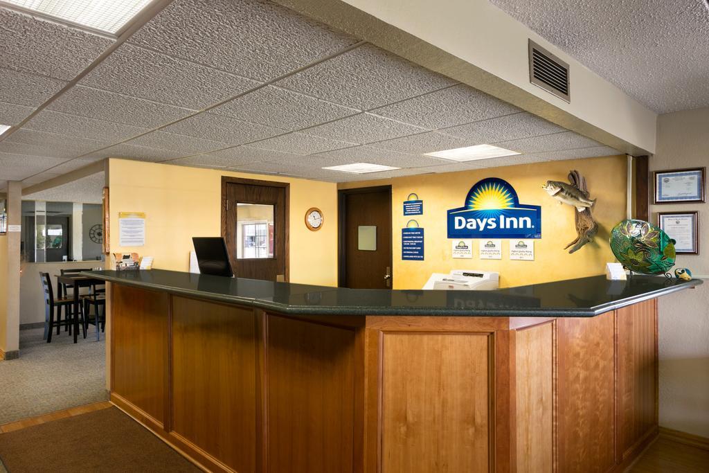 Days Inn By Wyndham Pierre Εξωτερικό φωτογραφία